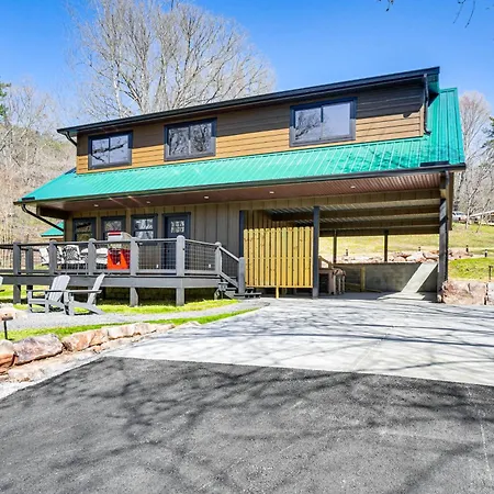 Modern Cabin With Hot Tub Near Tail Of The Dragon!